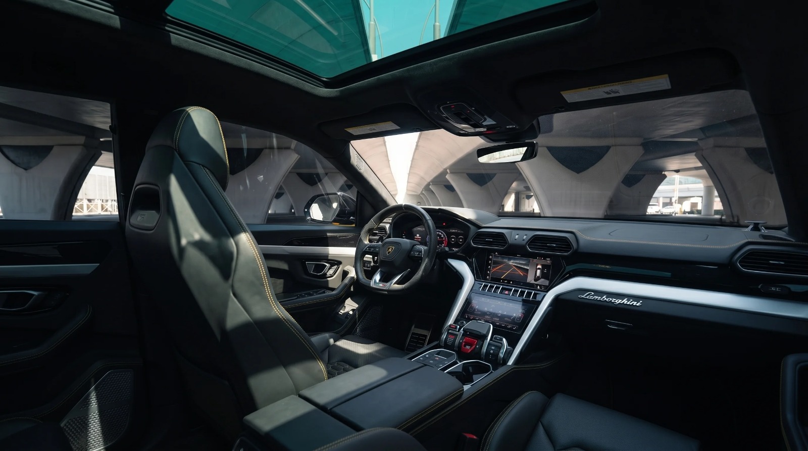 Lamborghini Urus — photo 5